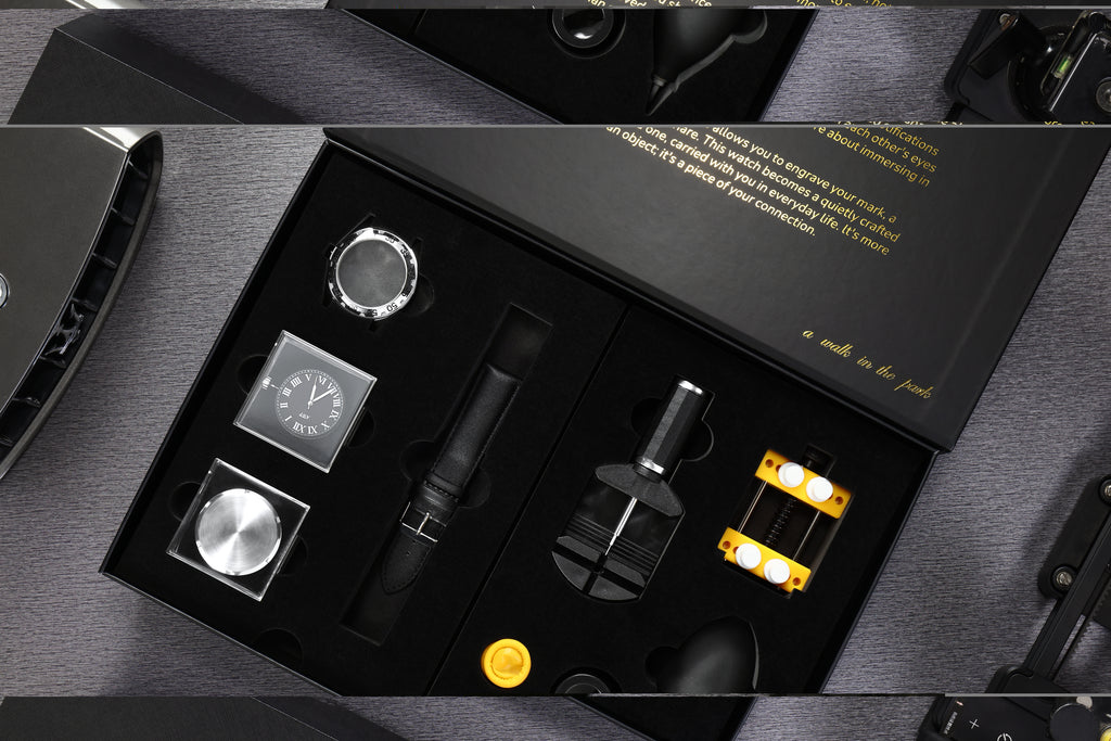 Momento | A Watch You Build Together